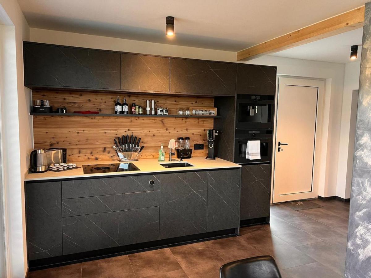 Chalet Deluxe 弗赖翁 外观 照片